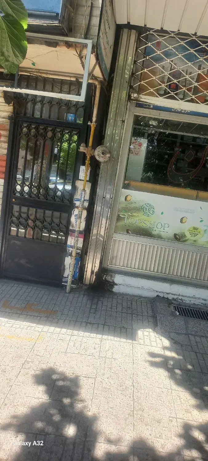 اداری مسکونی 60م بهرخ پادگان