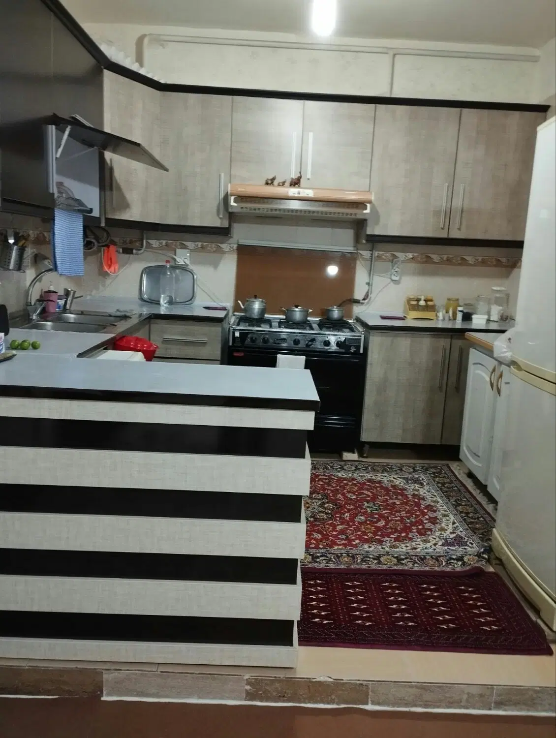 مسکن مهر بر خیابان