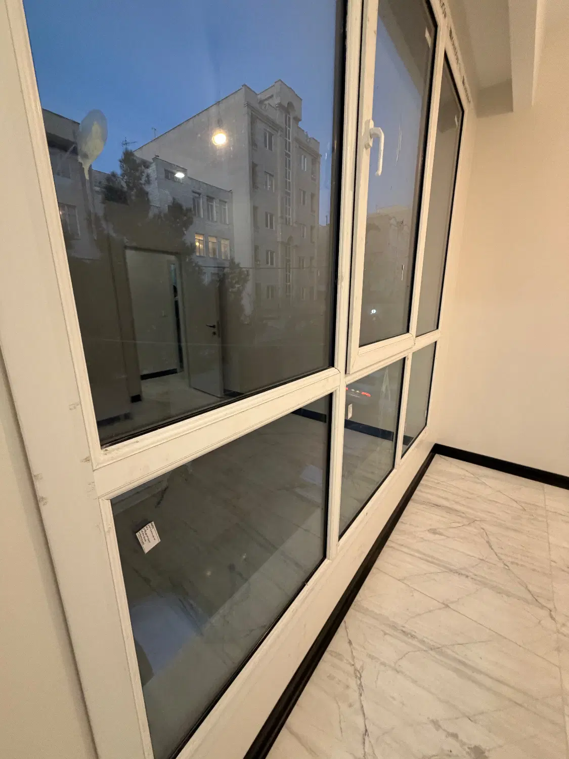 اپارتمان ۹۵ متری فول امکانات خوش نقشه