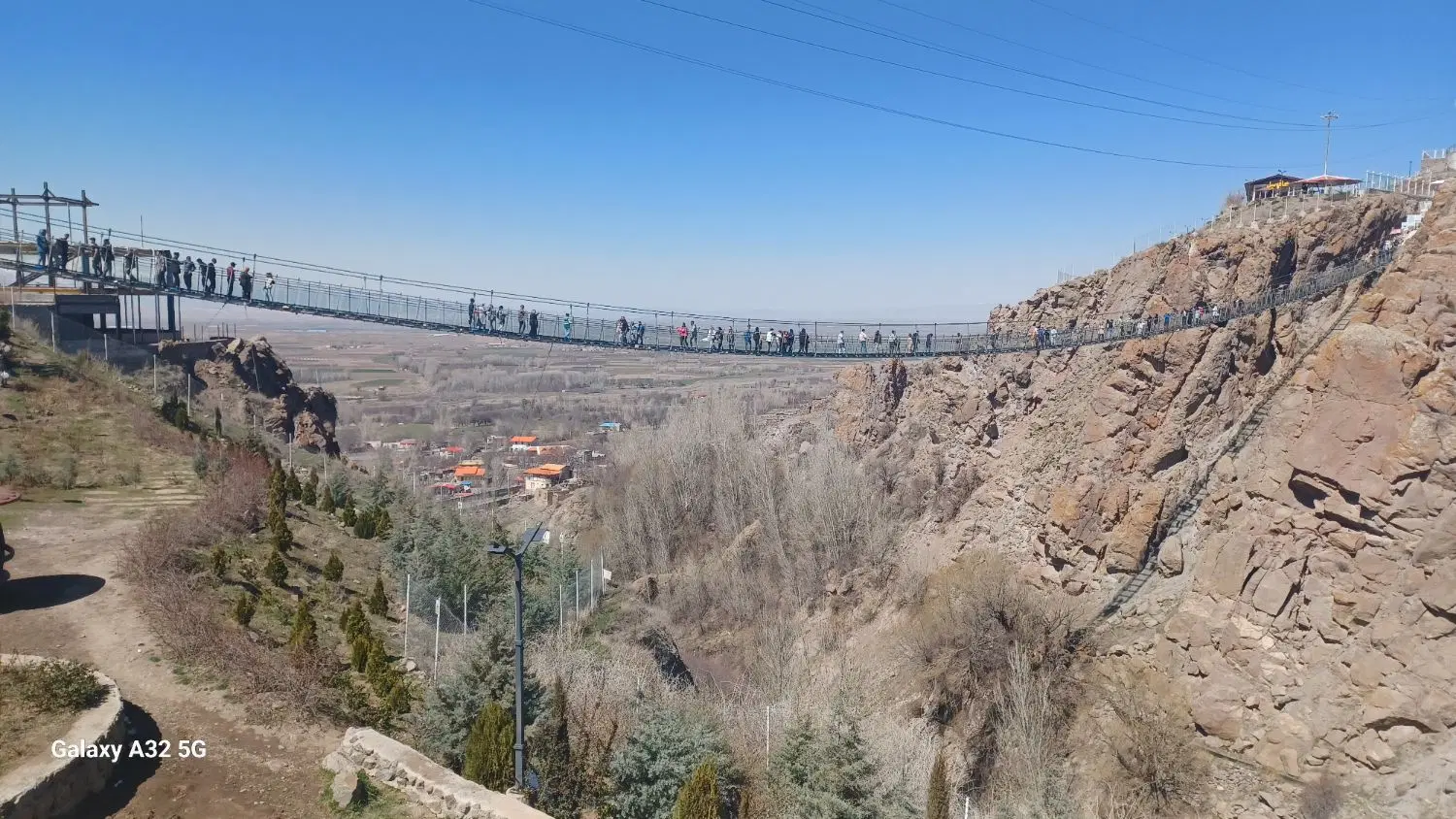 زمین مسکونی