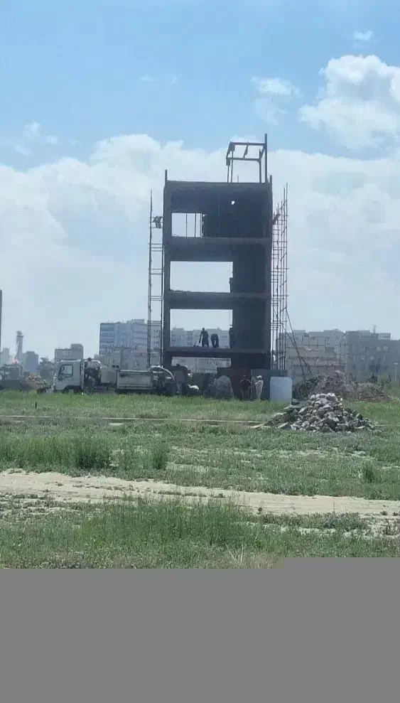 زمین ۱۲۵ متری سندتک برگ