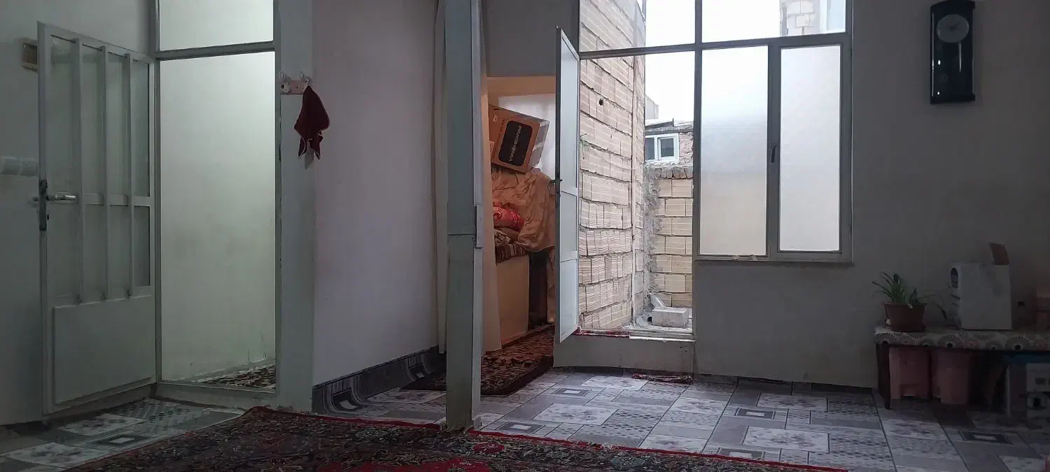 فروش حیاط ۵۰ متری دو طبقه در شهرک ارم ، خلیل آباد