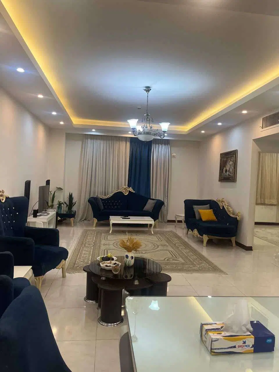 آپارتمان 104متری طبقه اول خوش نقشه شمالی رو به نما