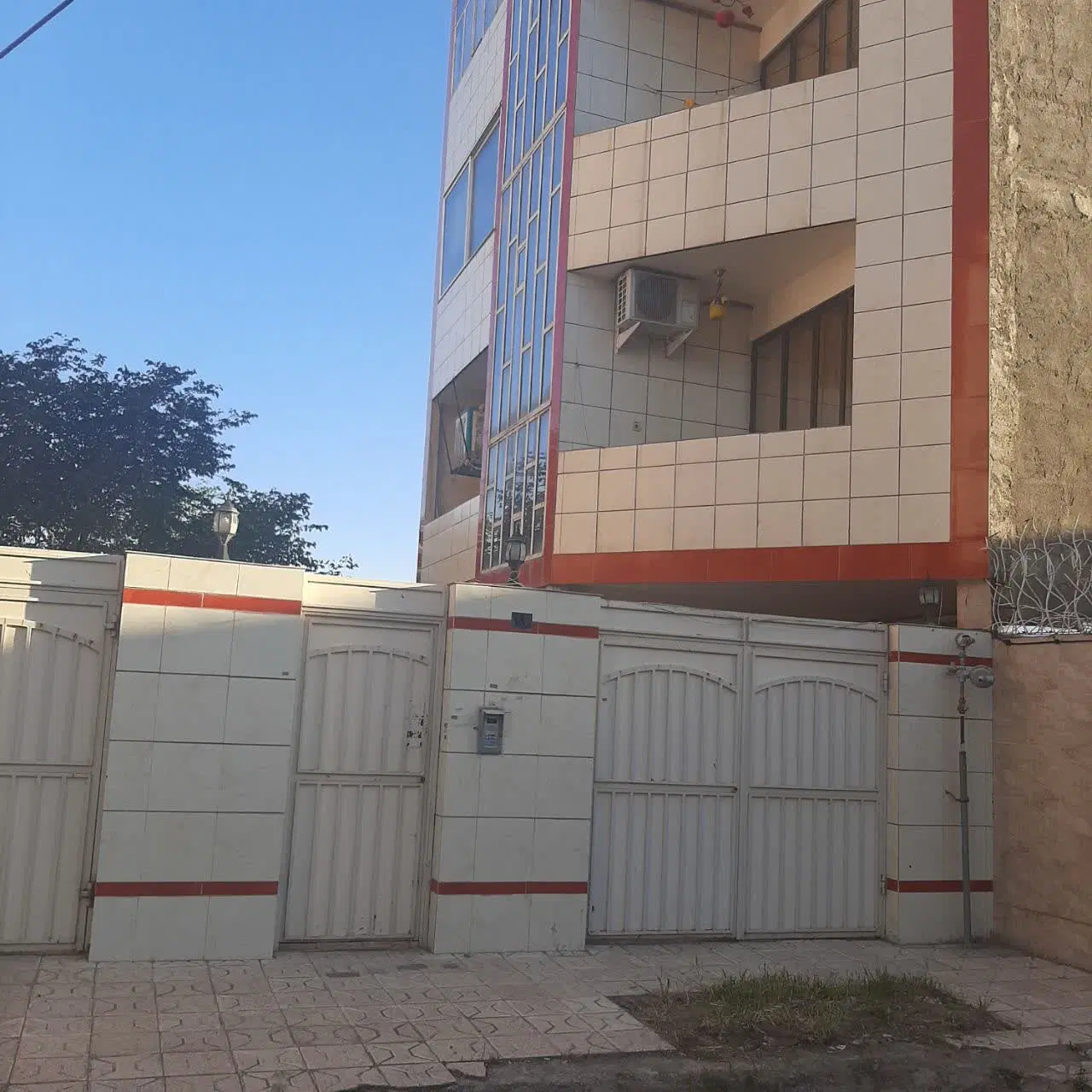 آپارتمان۷۲متر شش دانگ