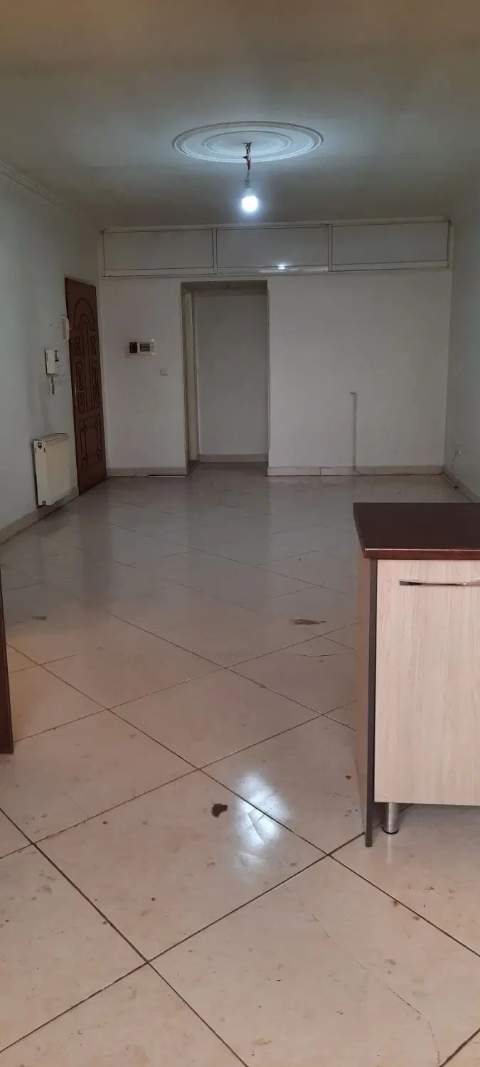 آپارتمان ۶۰ متری .تخلیه .با اسانسور