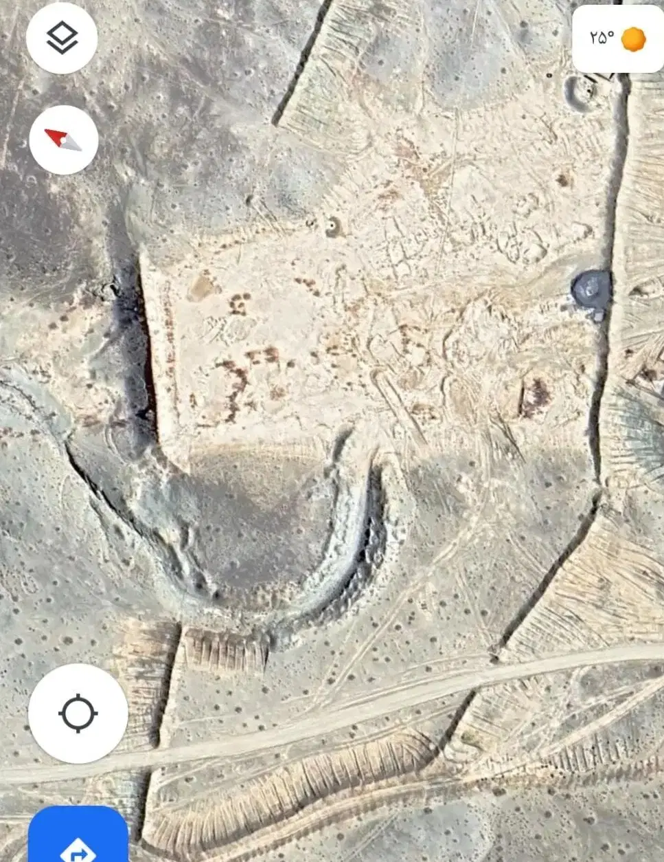 زمین چشمه زیارت