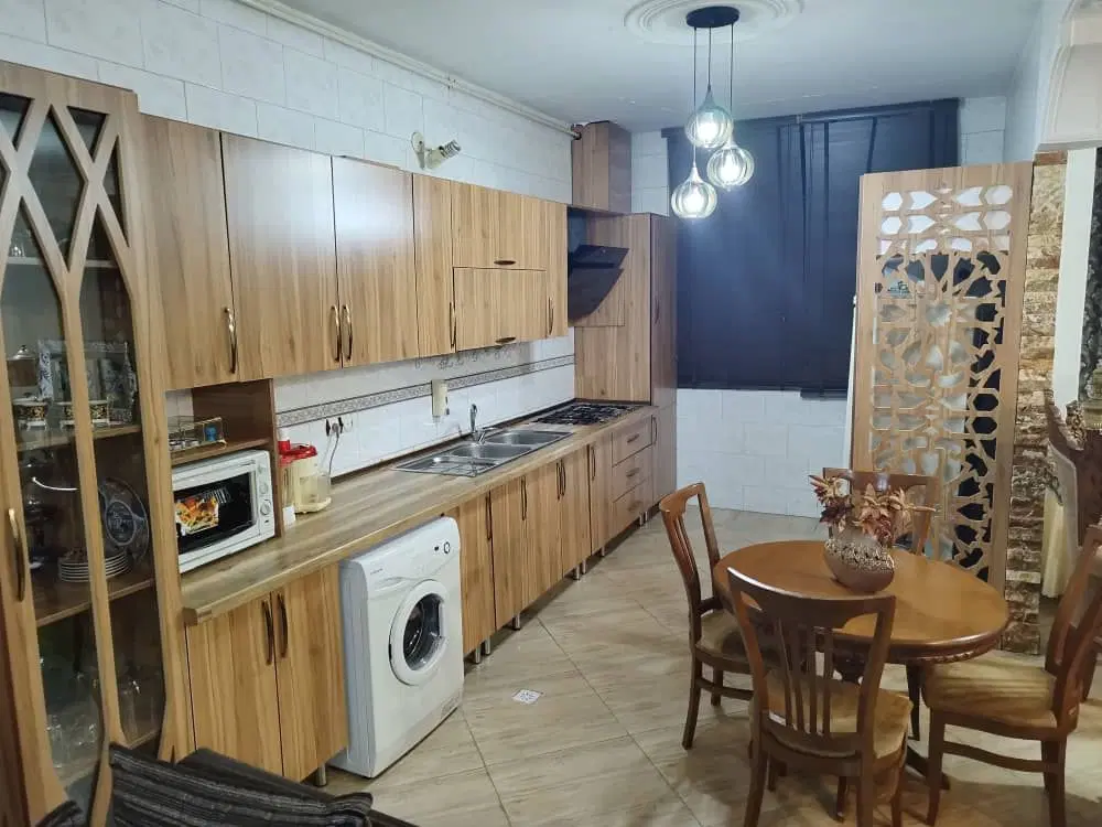 ویلایی باغچه دار  پارک دو ماشین به راحتی