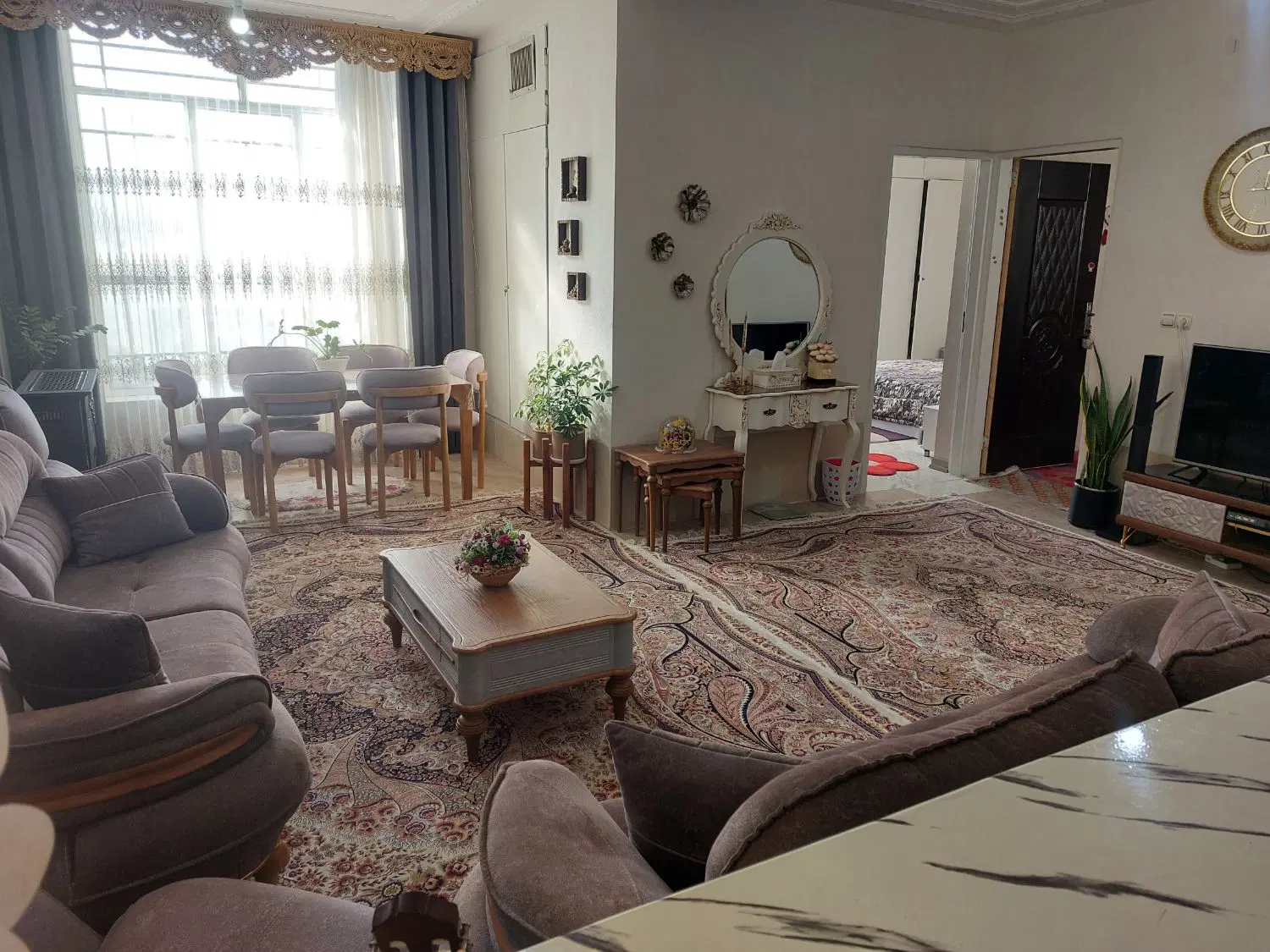 منزل فروشی