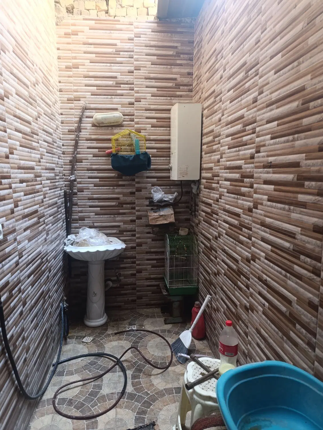 اجاره مسکونی نود متر فاطمیه