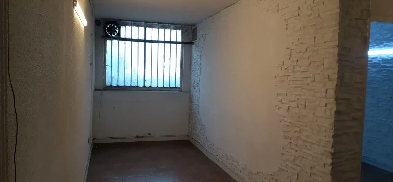 ۲واحد۴۵مترو۵۰متری طبقات همکف ودوم بدون آسانسور