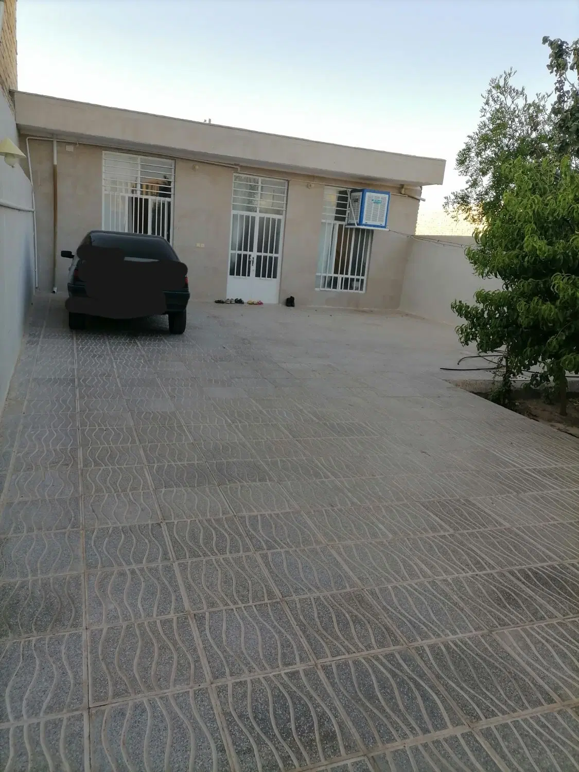 فروش خانه با زمین جداگانه