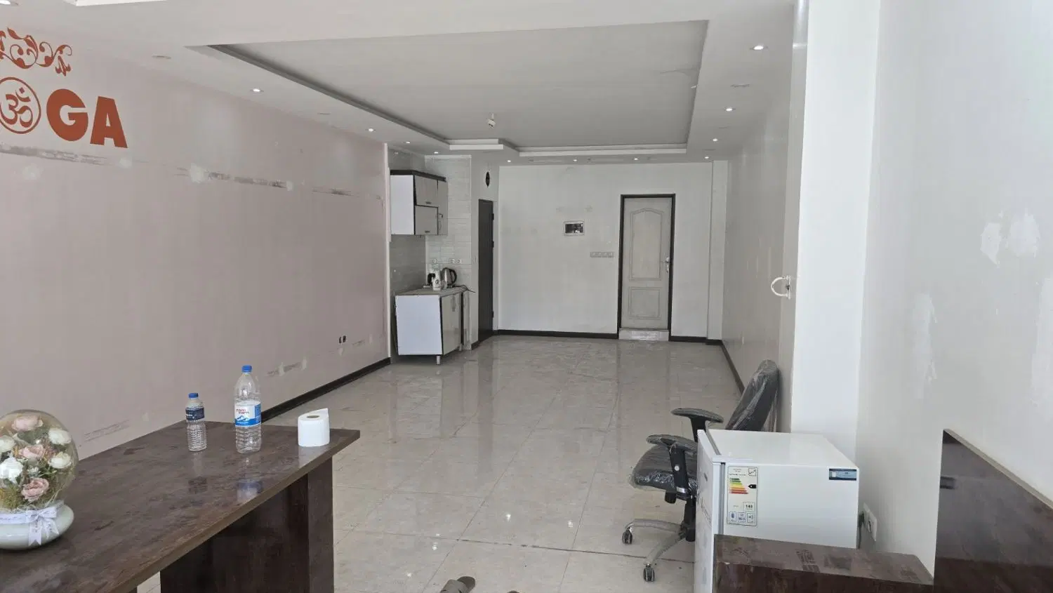واحد اداری تجاری تاپ ۵۰ متری