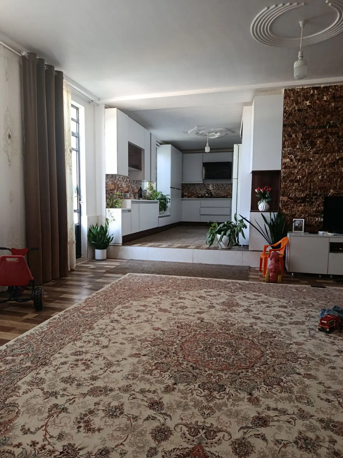 خانه ویلایی در روستای توریستی سوکهریز