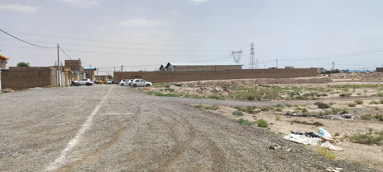 دو قطعه زمین به متراژ هر کدام ۱۰۰۰ متر مربع