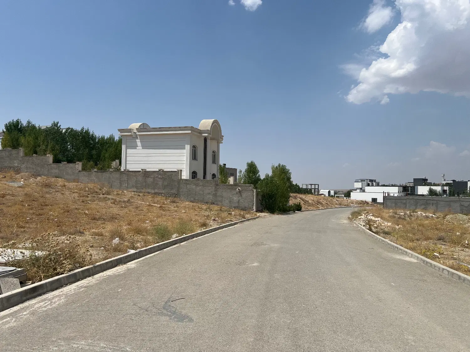 ۳۱۰ متر زمین اماده ساخت ویلا در وادان دماوند