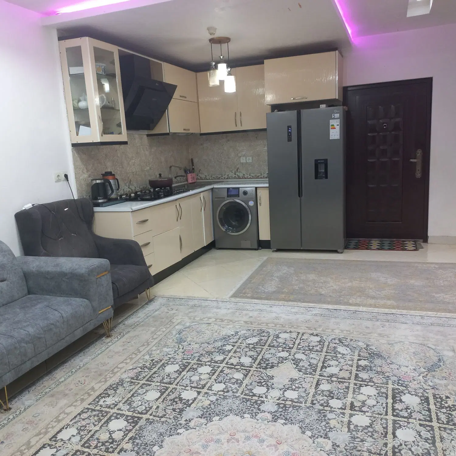 فروش واحد بلوارثارالله