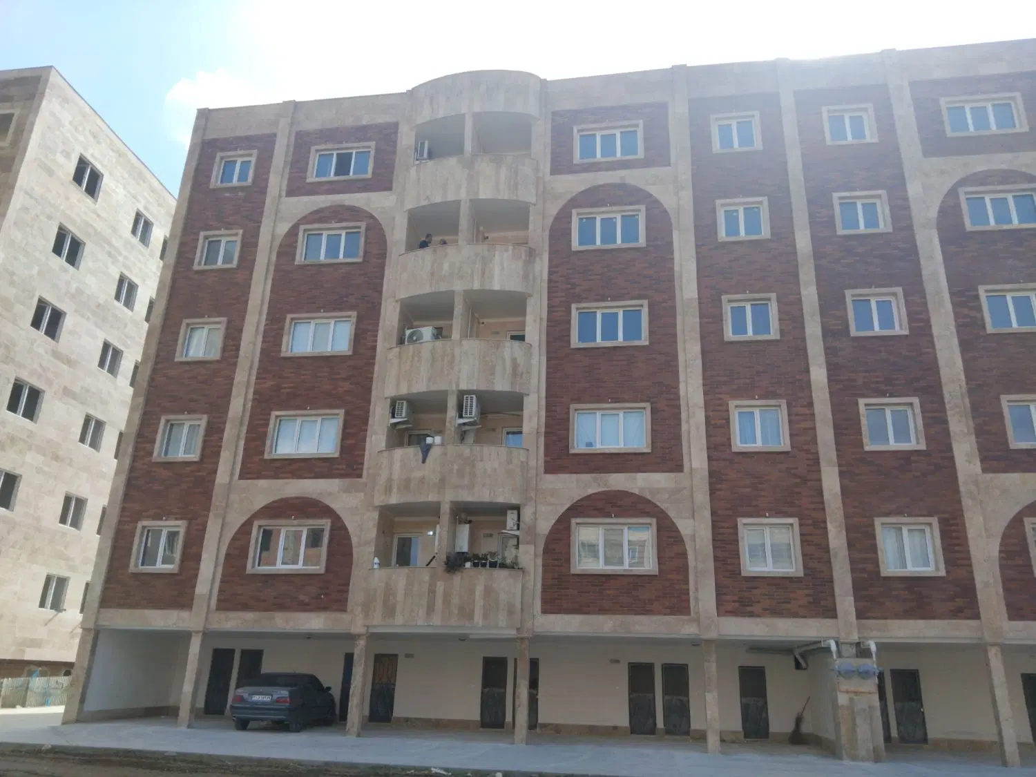 85و90متری فروش شهرک زیتون فرحانیه باشرایط واقساط