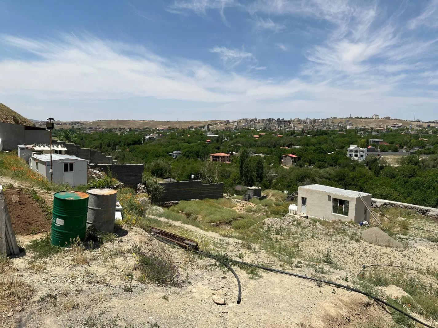 زمین 2000 متری لوکیشن بی نظیر گیلاوند