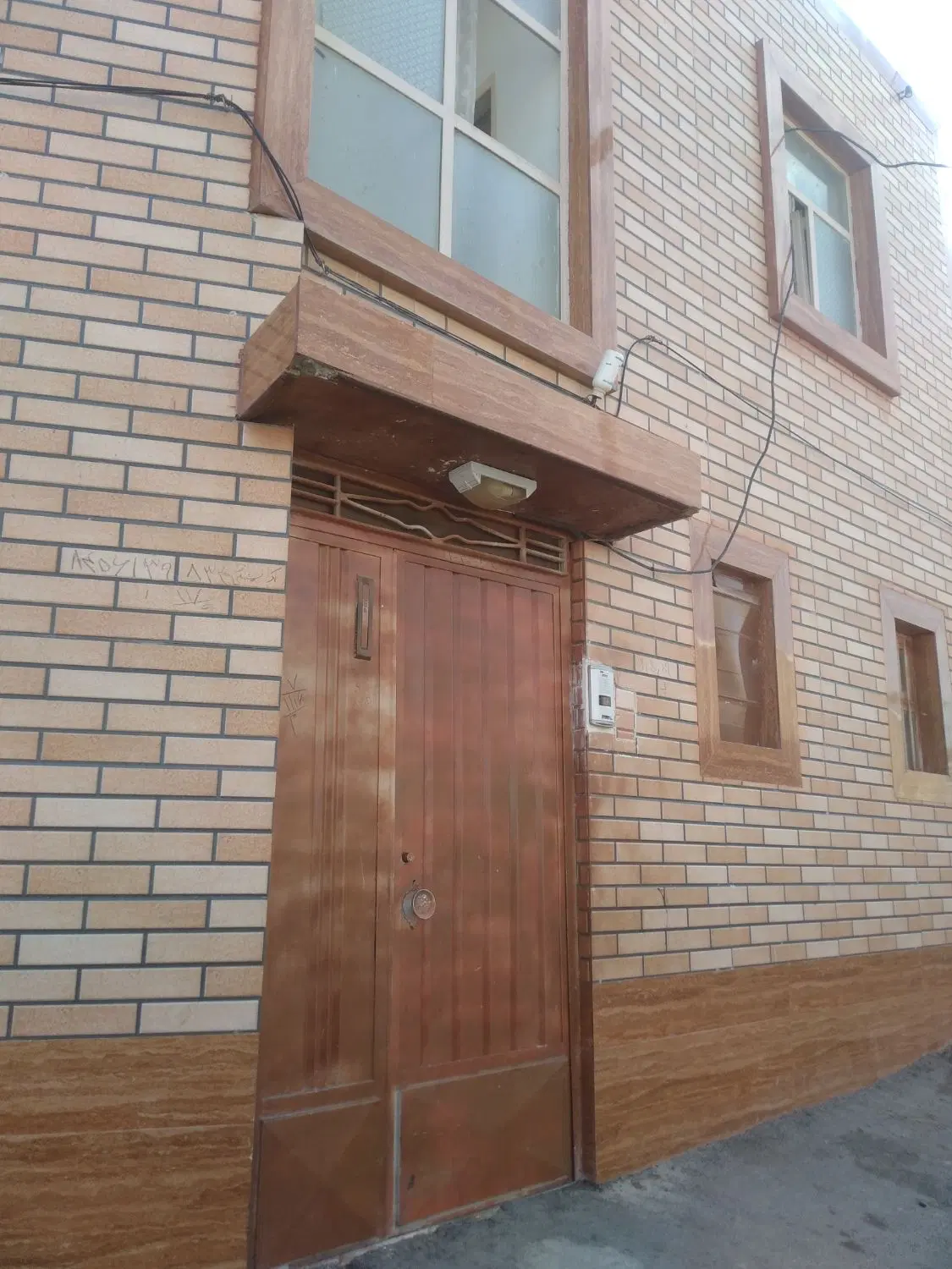 کلیشادمنزل مسکونی کلیشاد روبرو اورژانس
