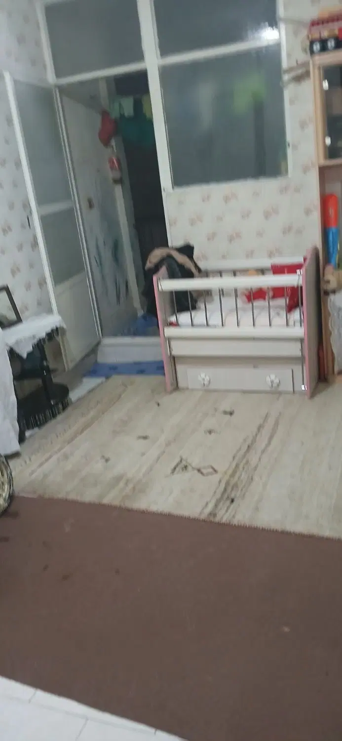 ۶۸ متر