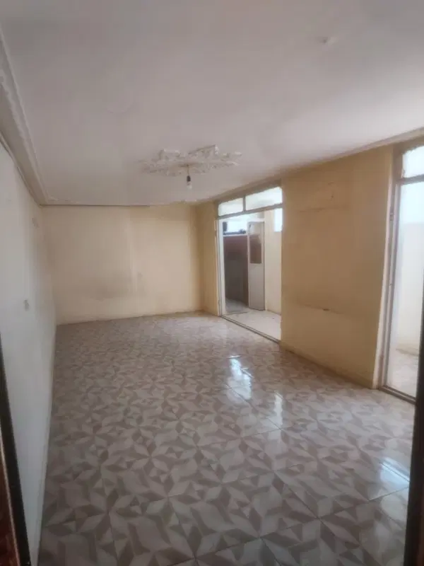 اجاره‌ انباری ۶۰ متر ۵ پله زیر همکف