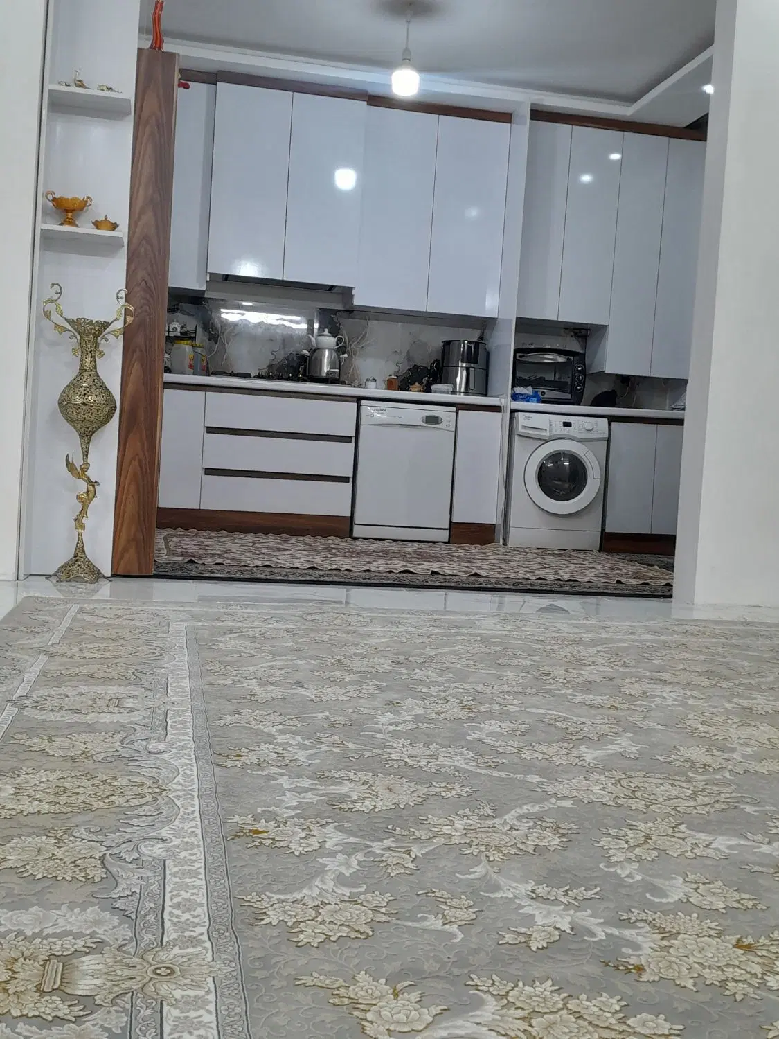 اپارتمان فروشی صفر کارمندان دوم