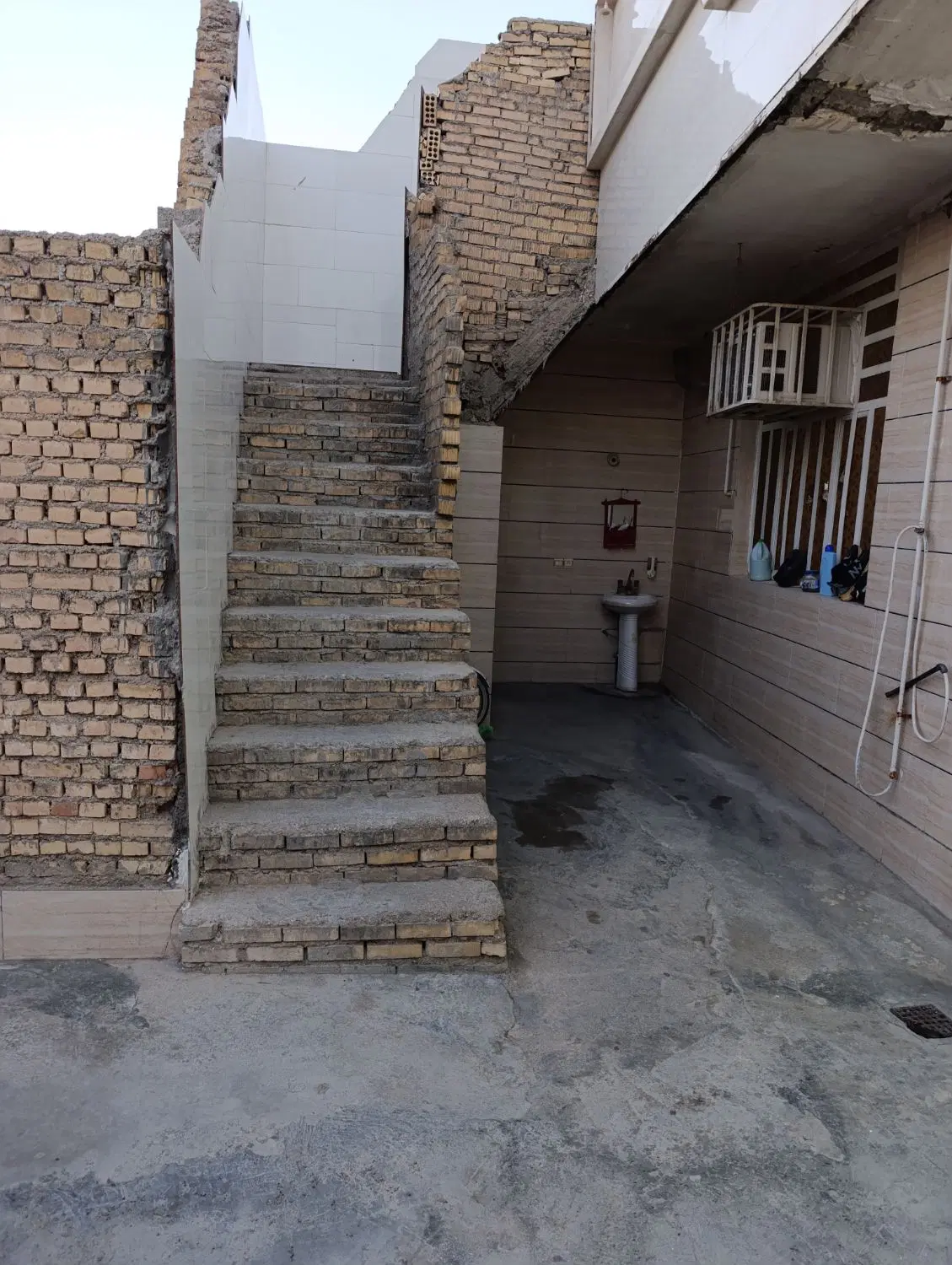 فروش خانه دو طبقه بنه کریم