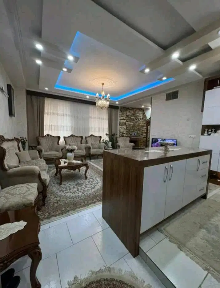 ۷۹ مترسندآماده. فول امکانات. لاله ها