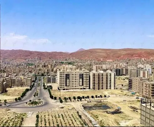 قطعه ۱۹۶ متری کوی نصر