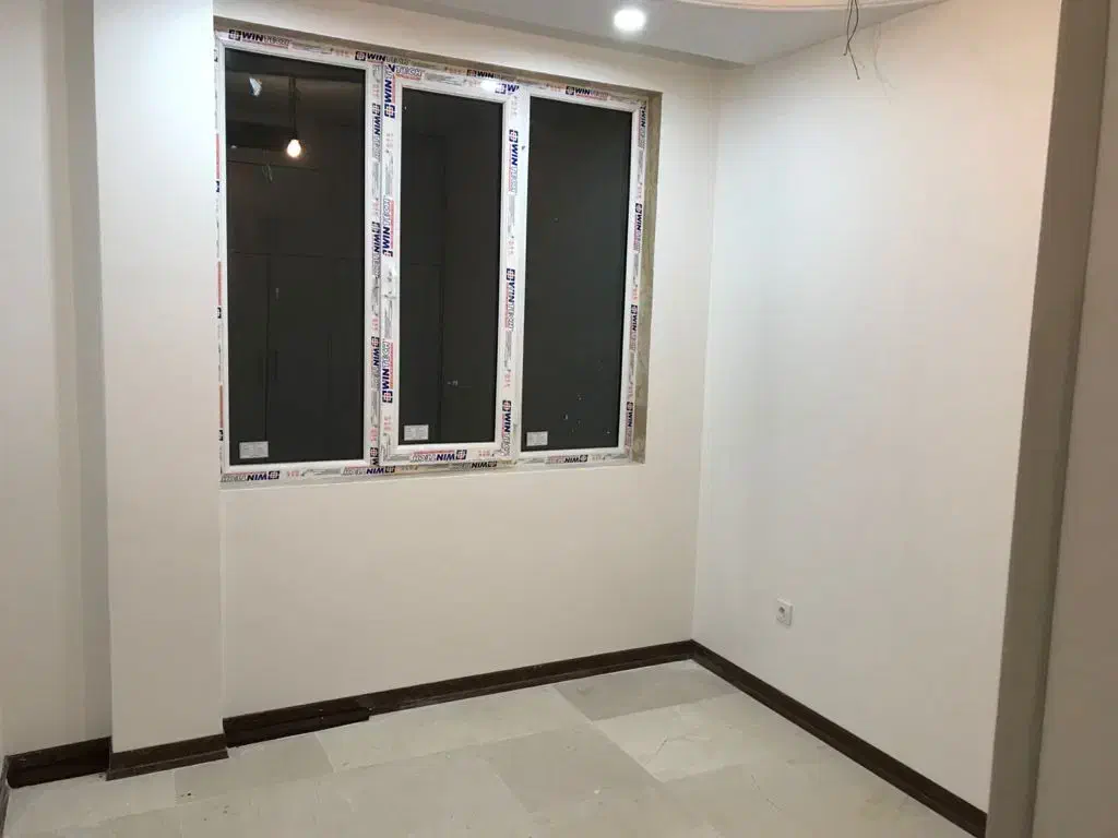 ۱۳۰متر با تراس سهروردی جنوبی