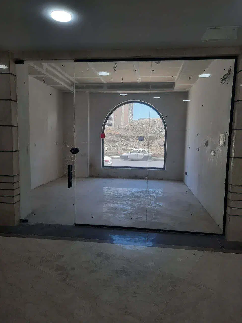 اجاره واحد تجاری