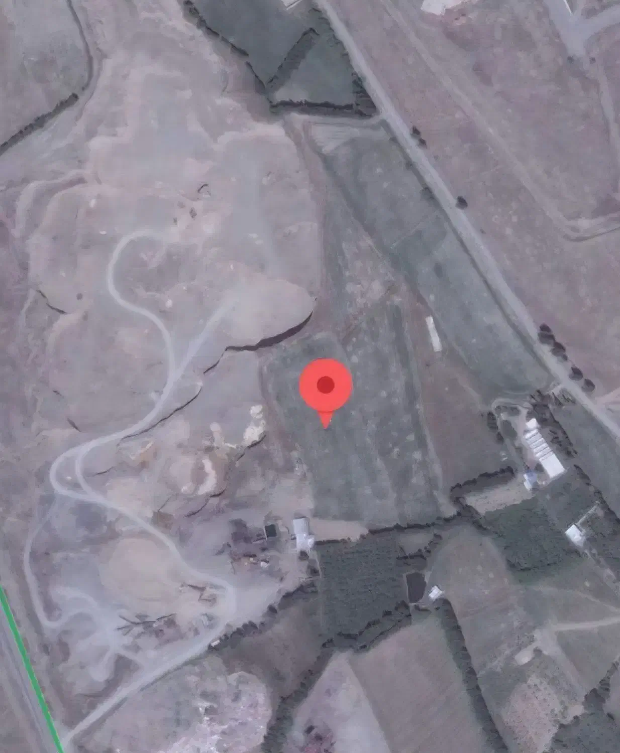 زمین کشاورزی در روستای دیزج جمشید خان