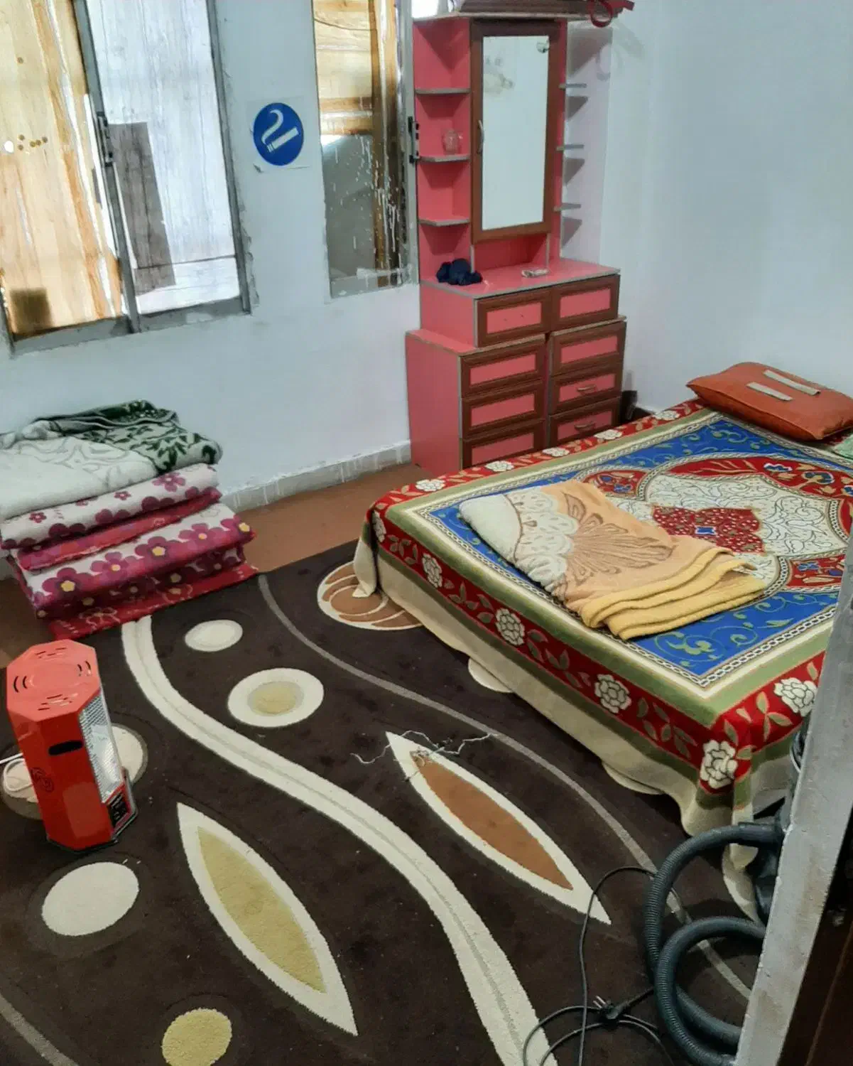 منزل ۶۰ متری حیاط دار