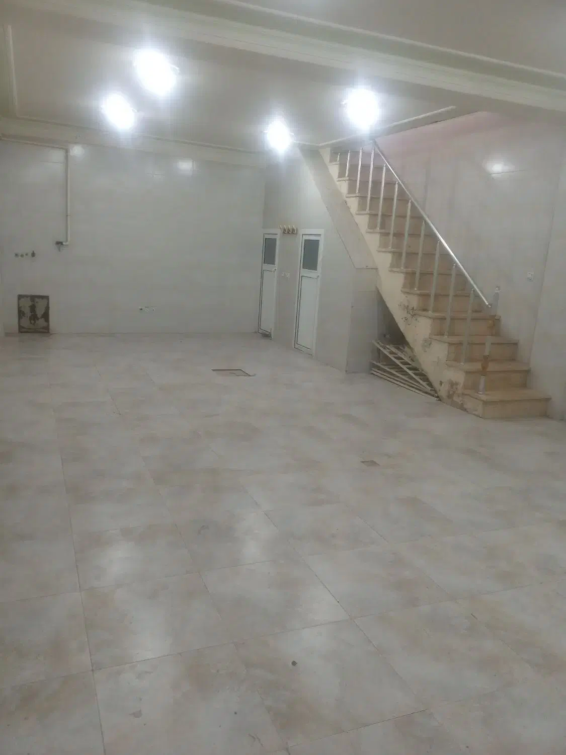 اجاره مغازه تمام بهداشتی و تمام امکانات