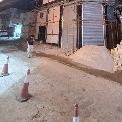 مغازه محدوده انقلاب حدودا۵۰متر