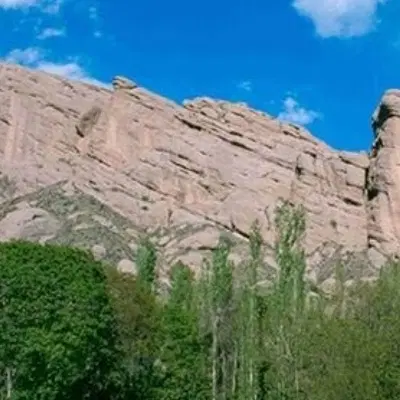 روستای اندج الموت-300 متر زمین باغ