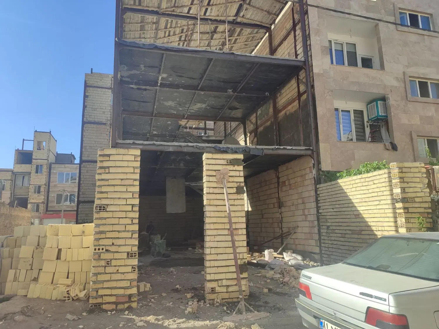 آپارتمان فروشی منزل آباد ولیعصر ۱۶
