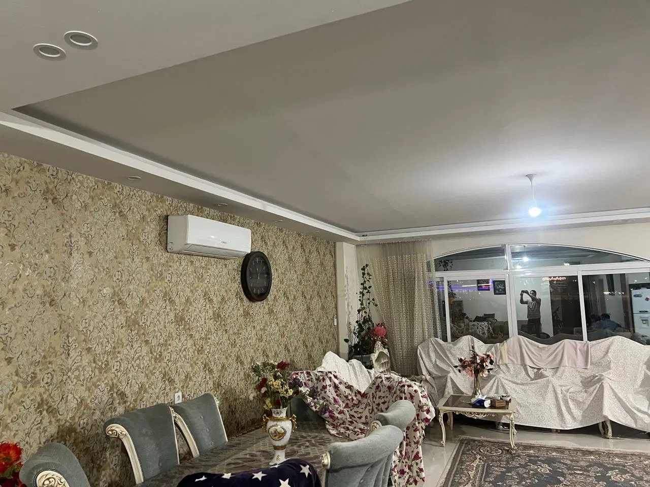 220 متر سه خواب