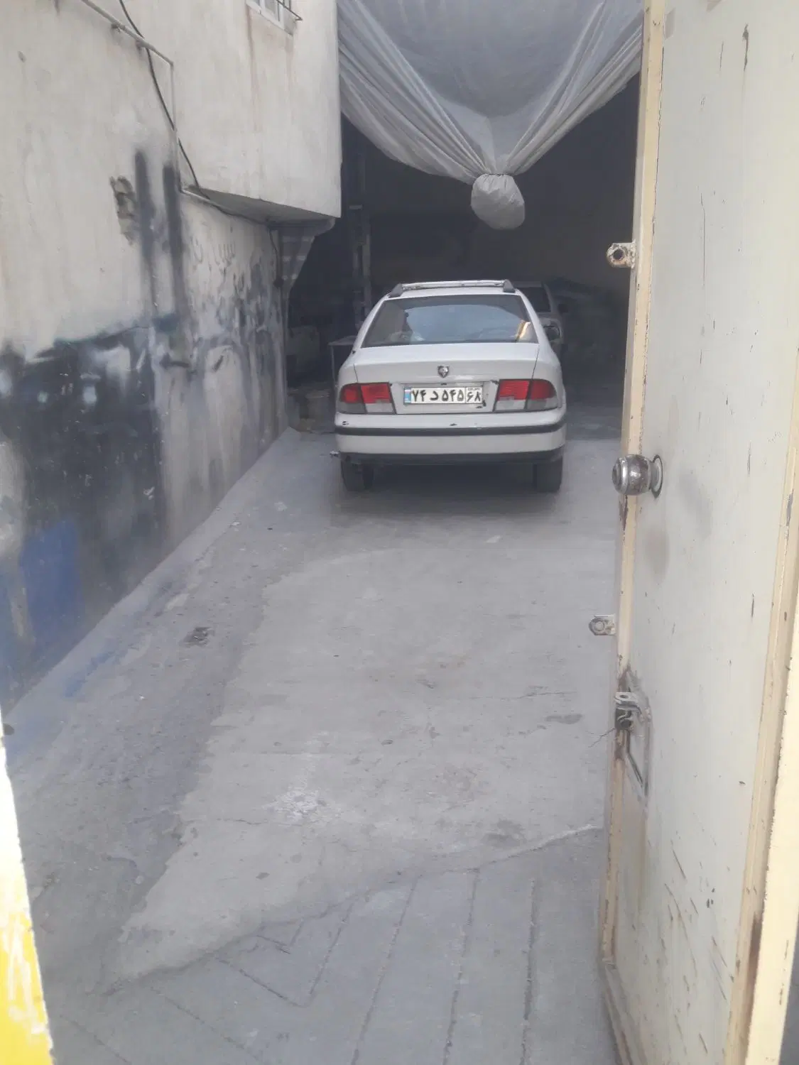 فروش منزل و مغازه بر خیابان اصلی شهرک نوکان