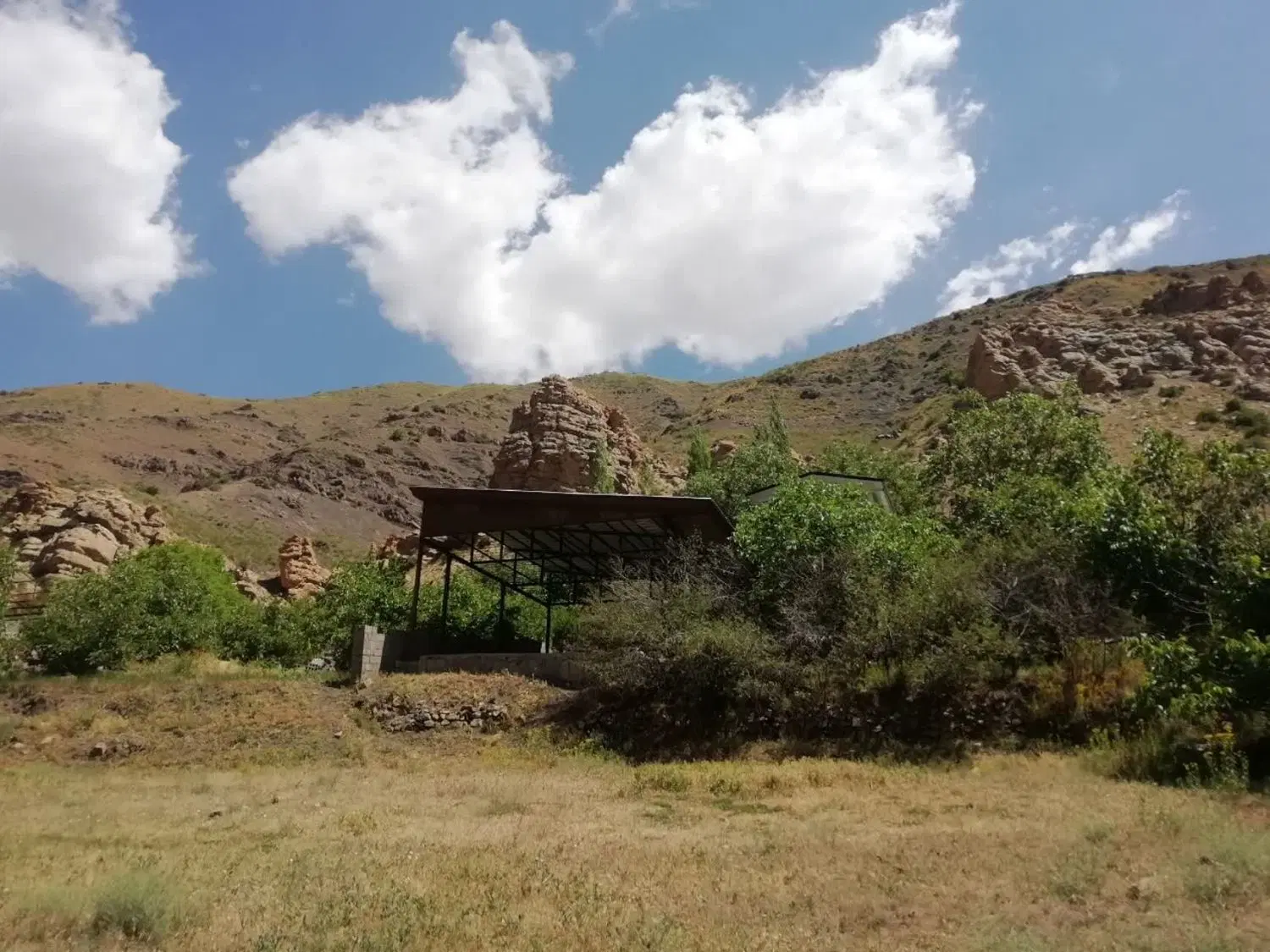زمین باغ مسکونی  تهران دماوند هویر دریاچه تار
