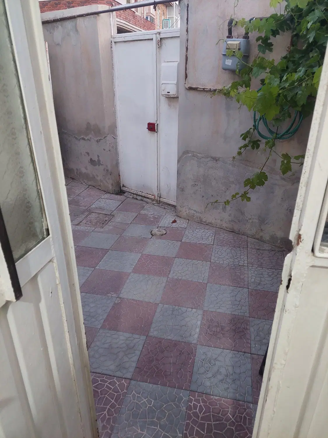 خانه دربست در ناحیه خیابان قره باغی