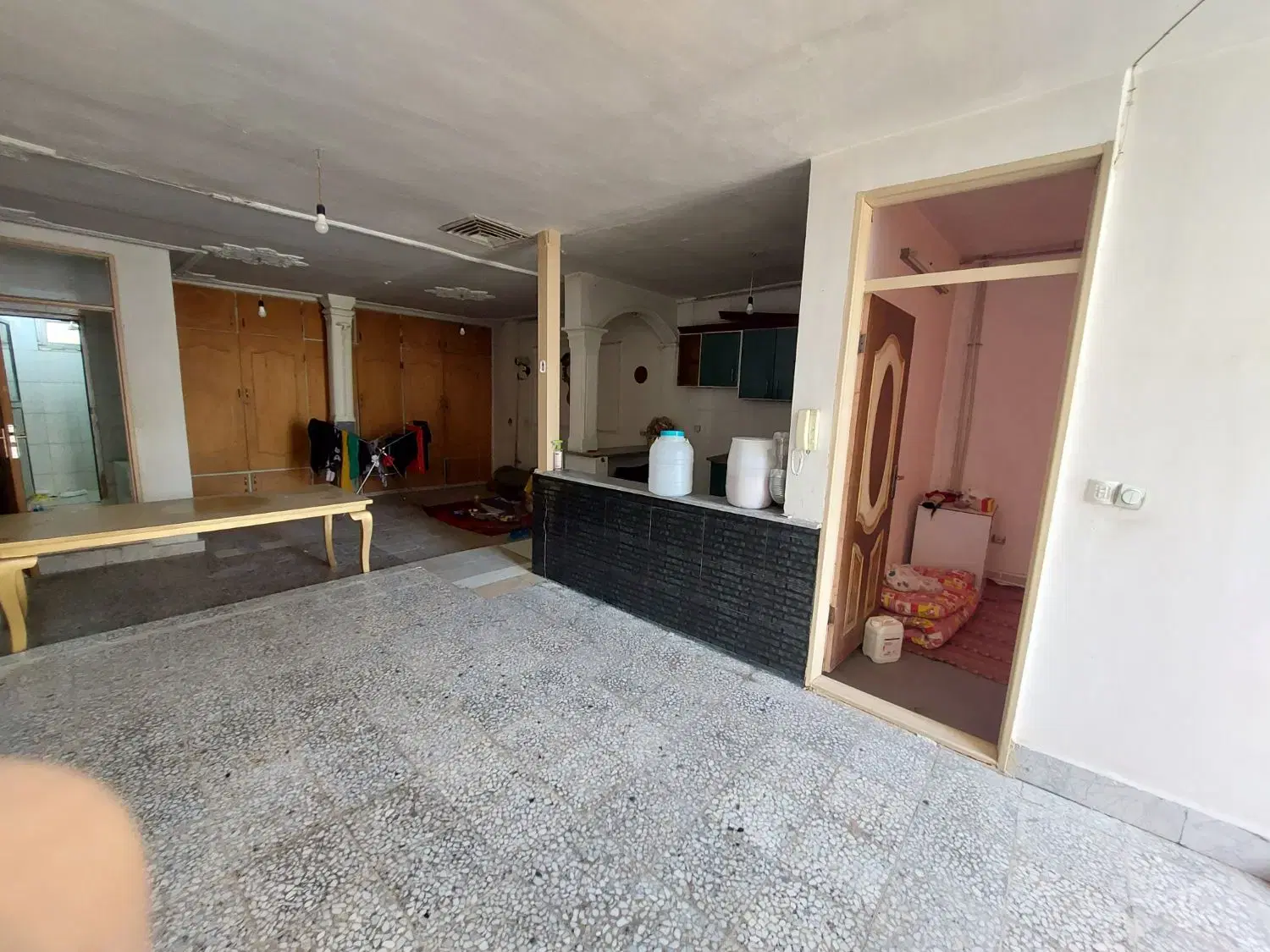 ۲۲ متر تجاری_ ویلایی_ معاوضه با آپارتمان_ زمین