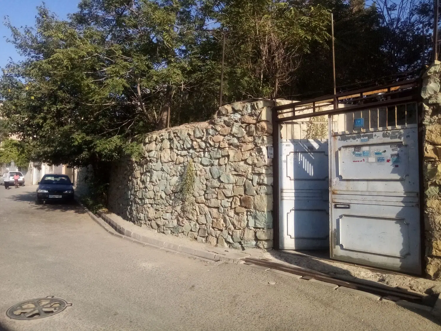 خانه ویلایی حیاط دار شهر بومهن