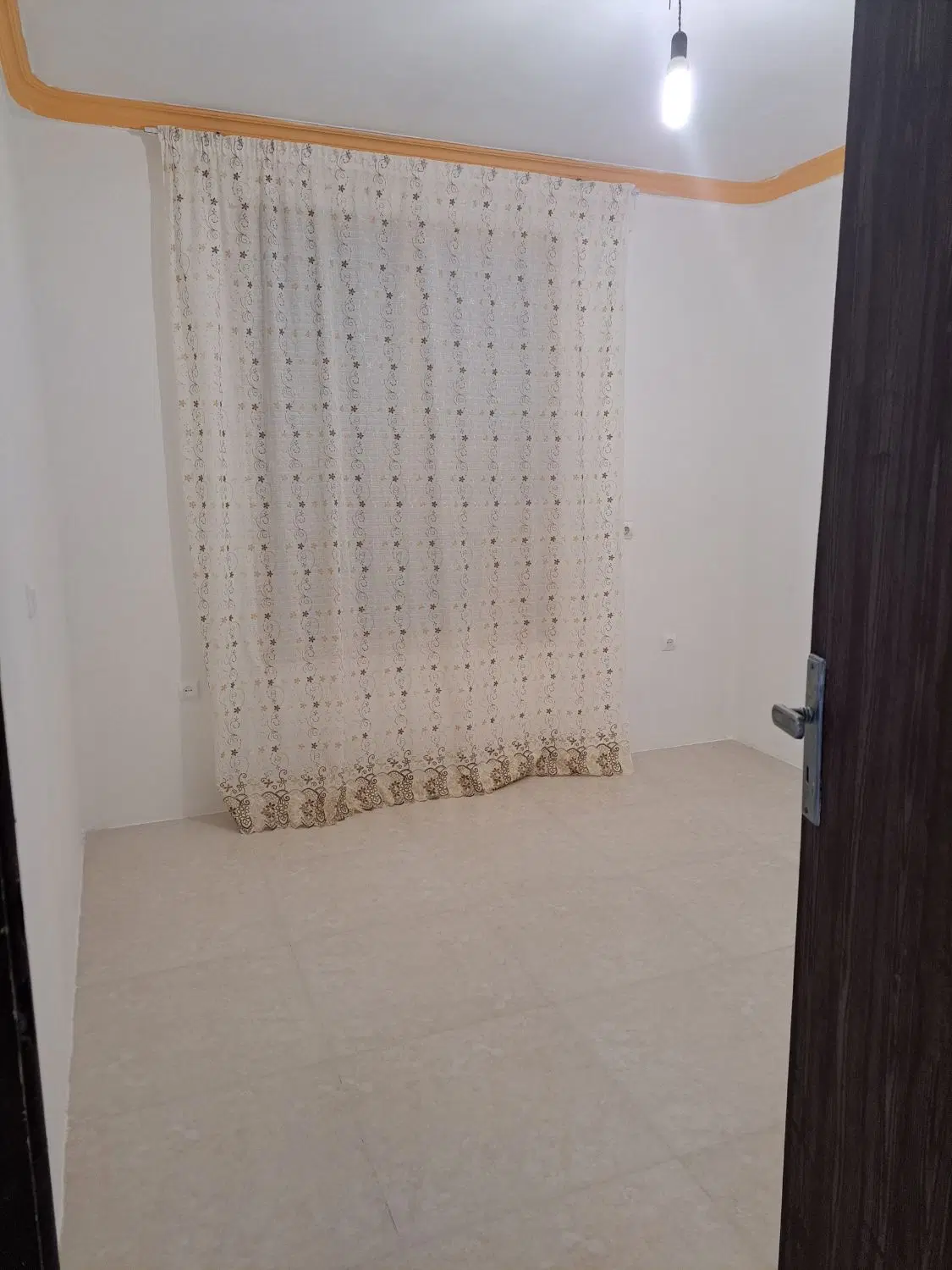 مهرگان ۹۰ متری