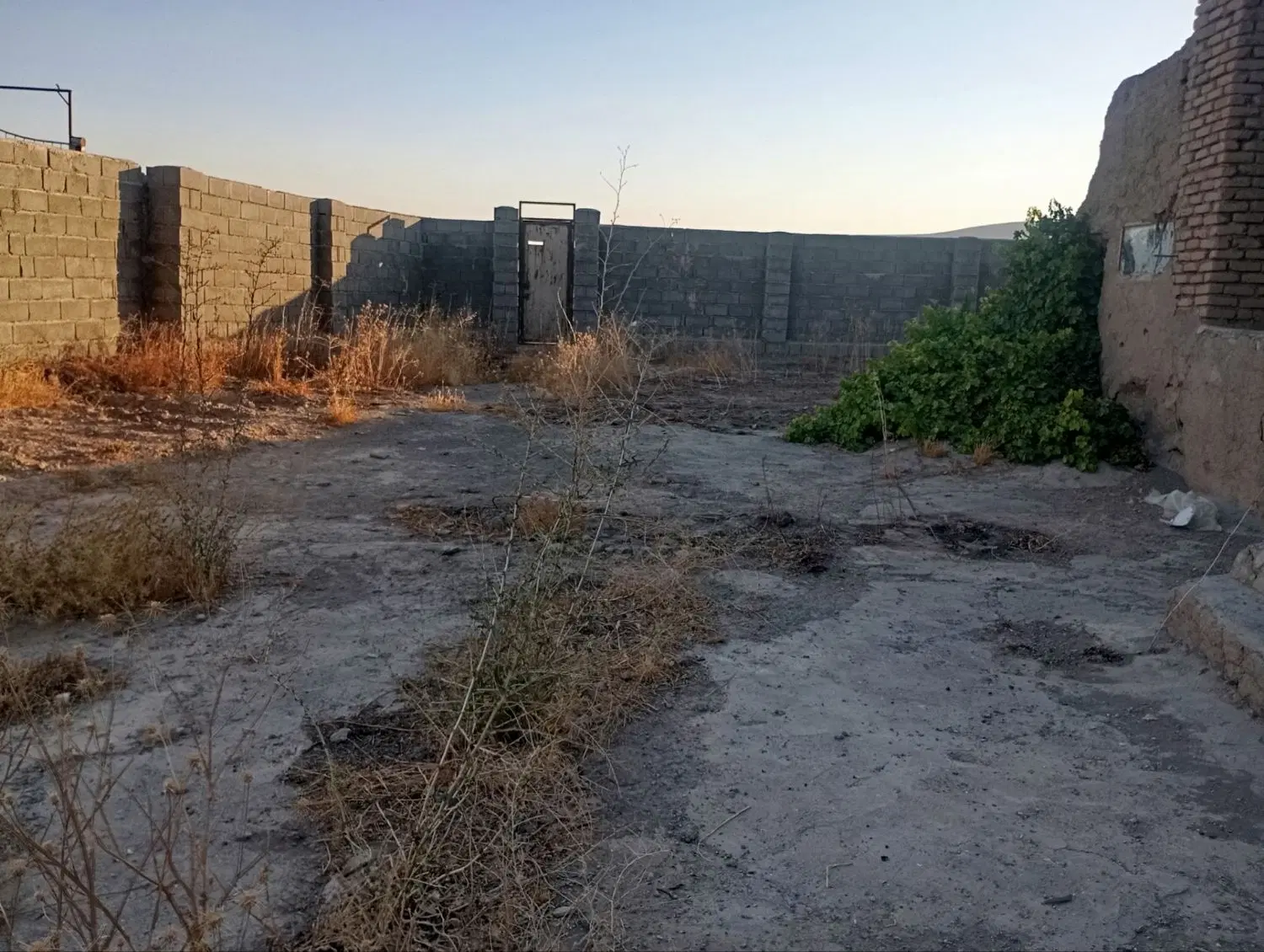 زمین روستایی میاندربند