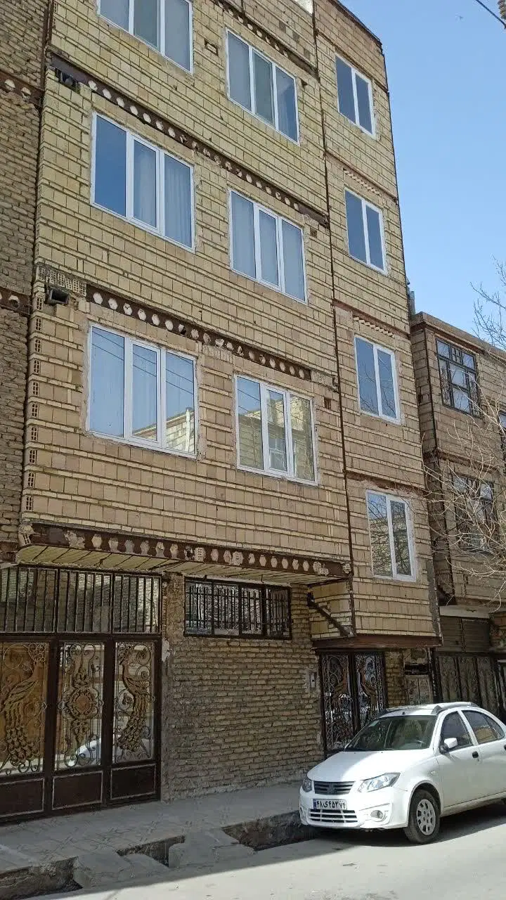 چهار طبقه فروشی گلشهر