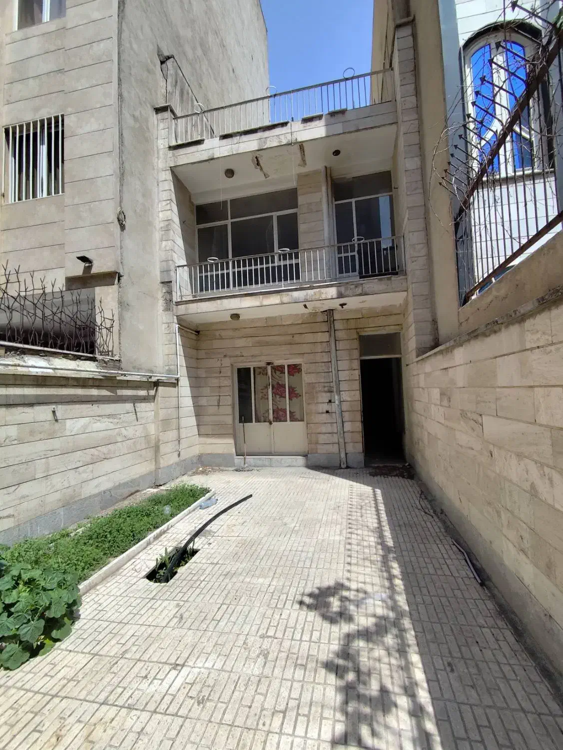 ۹۳متربر۵ مجیدیه جنوبی