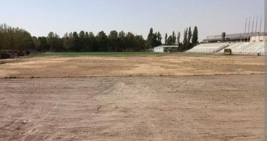 زمین 150متری