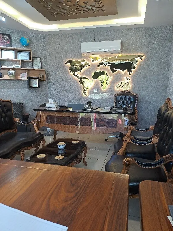 ویلایی قابل سکونت برخیابان ملت
