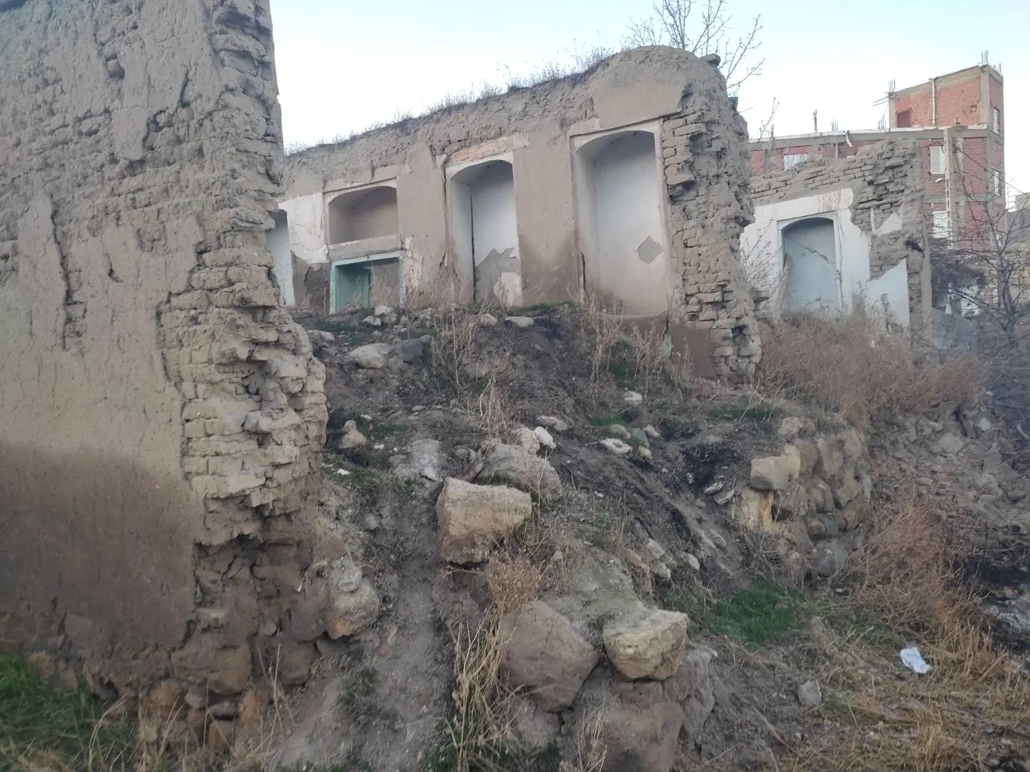 زمین مسکونی شام اسبی